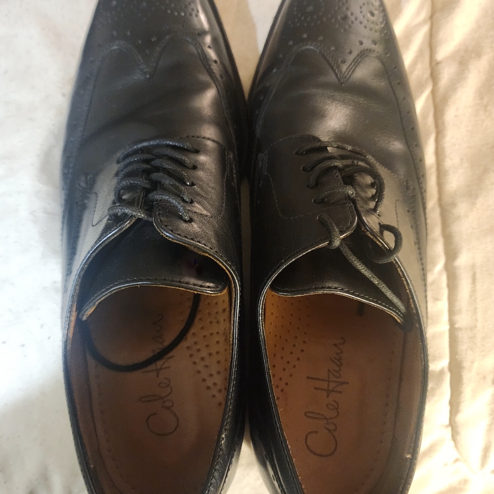 Mens size 10 nike air coleHaan wingtips